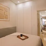 Martos - 1 Bedroom And Terrace In Santos Lizbona