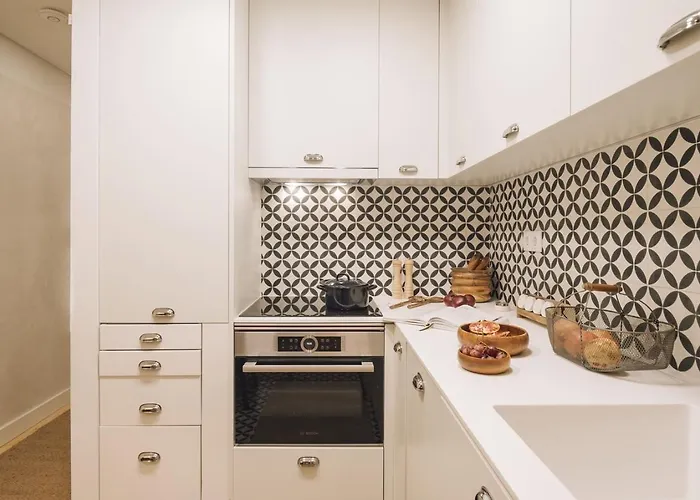 Martos - 1 Bedroom And Terrace In Santos * Lisbon