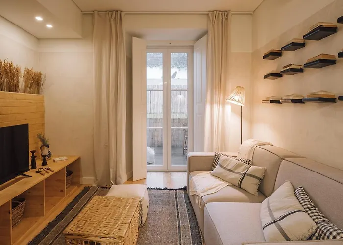 Martos - 1 Bedroom And Terrace In Santos Apartment Lisbon